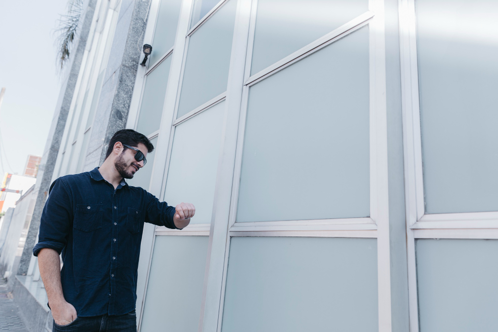 HW Albafer Ferro e Aço - Empresa de painel wall